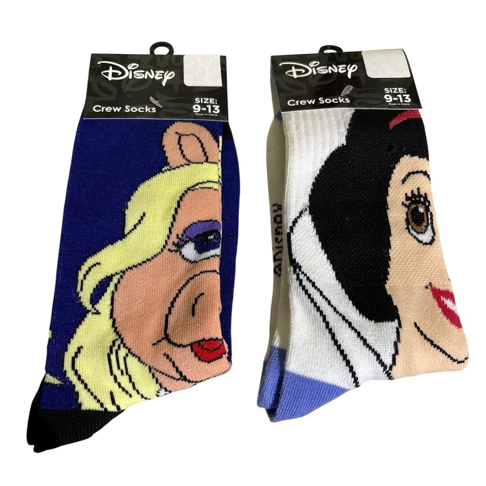 Disney Crew Socks Miss Piggy Snow White Size 9-13 Character Socks‎